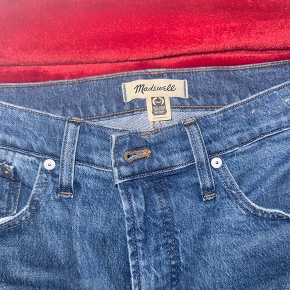 The Perfect Vintage Wide-Leg Jean - Picture 4 of 7